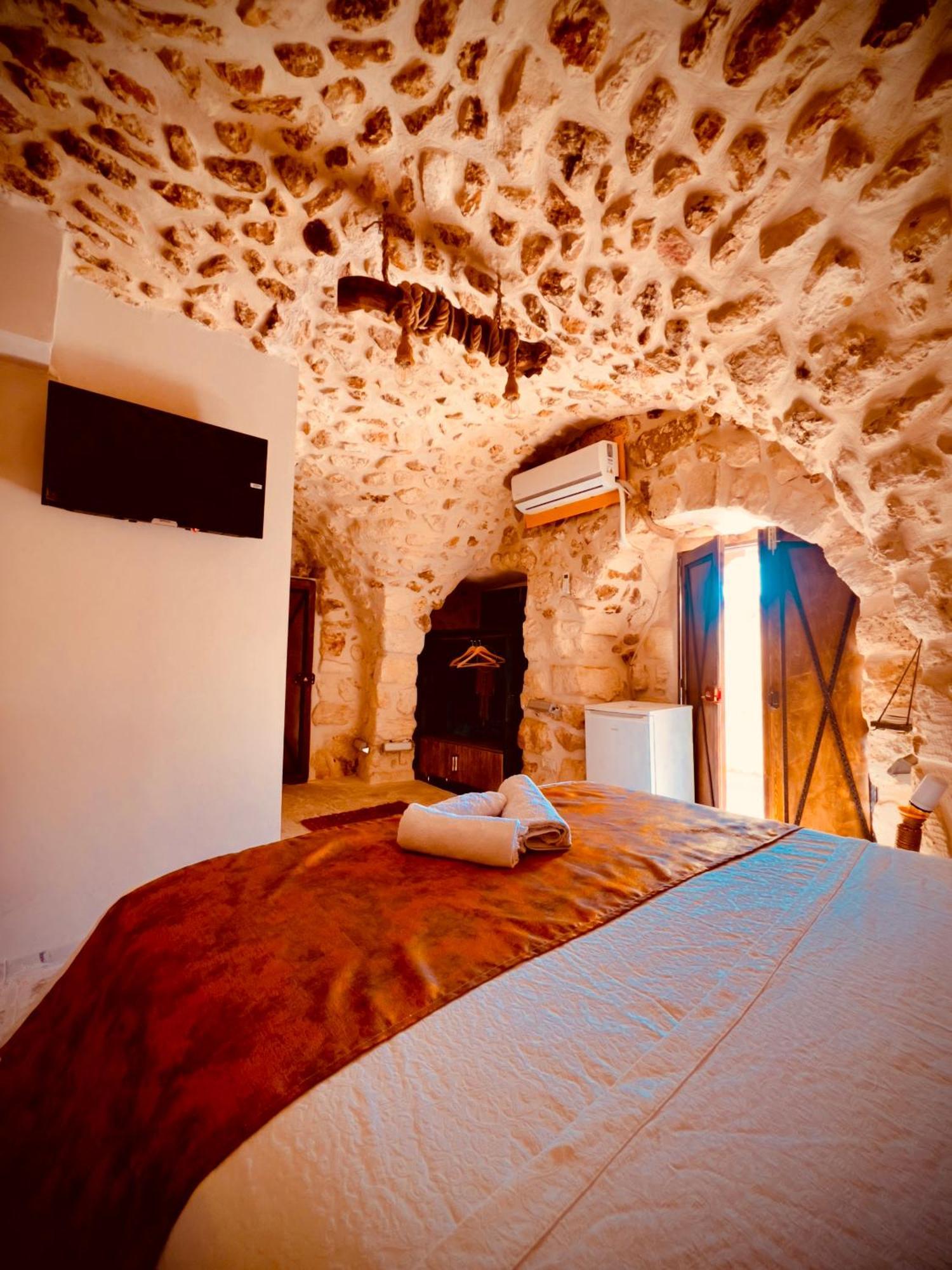 Mons Masius Hotel Teras Midyat Exterior photo