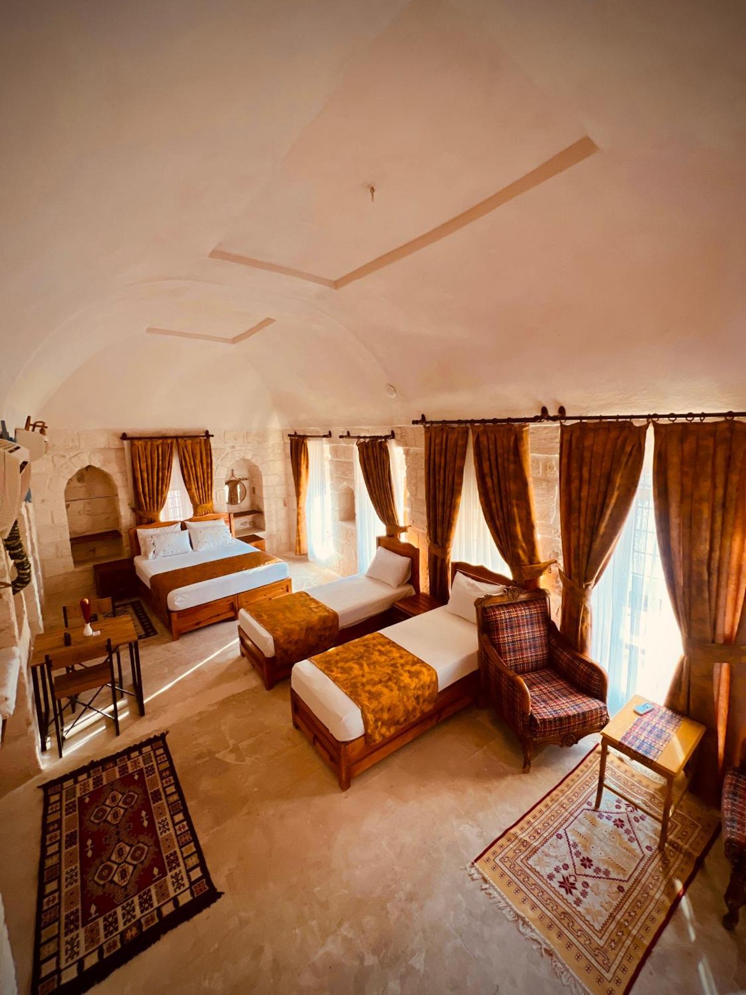Mons Masius Hotel Teras Midyat Exterior photo