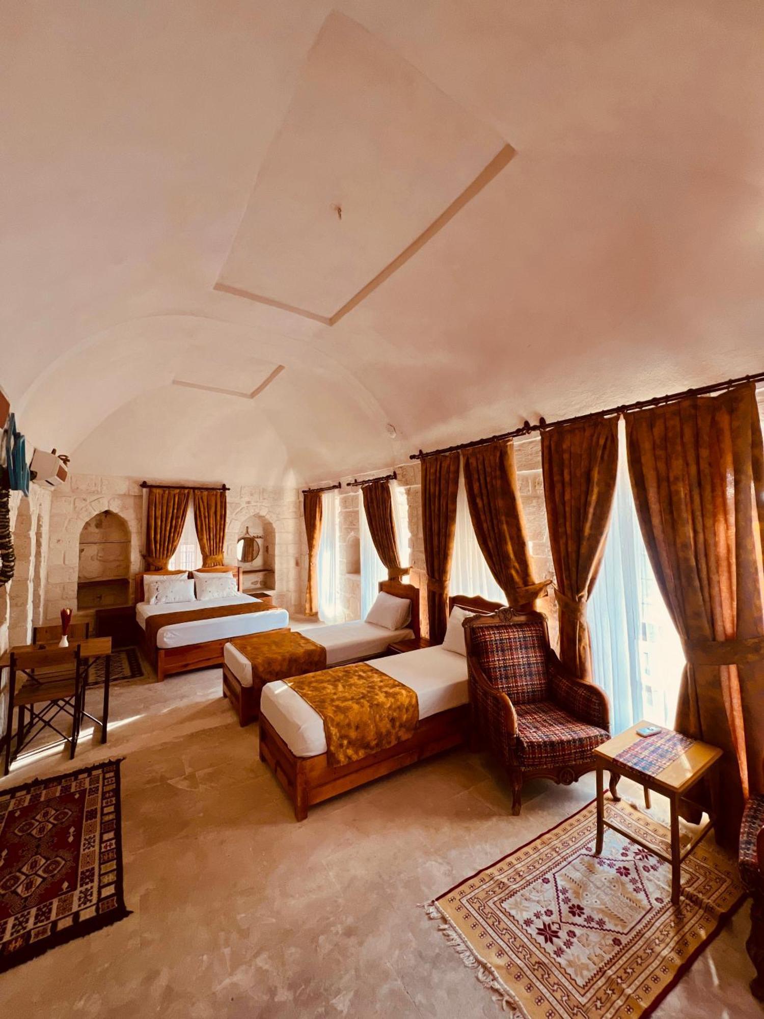 Mons Masius Hotel Teras Midyat Exterior photo