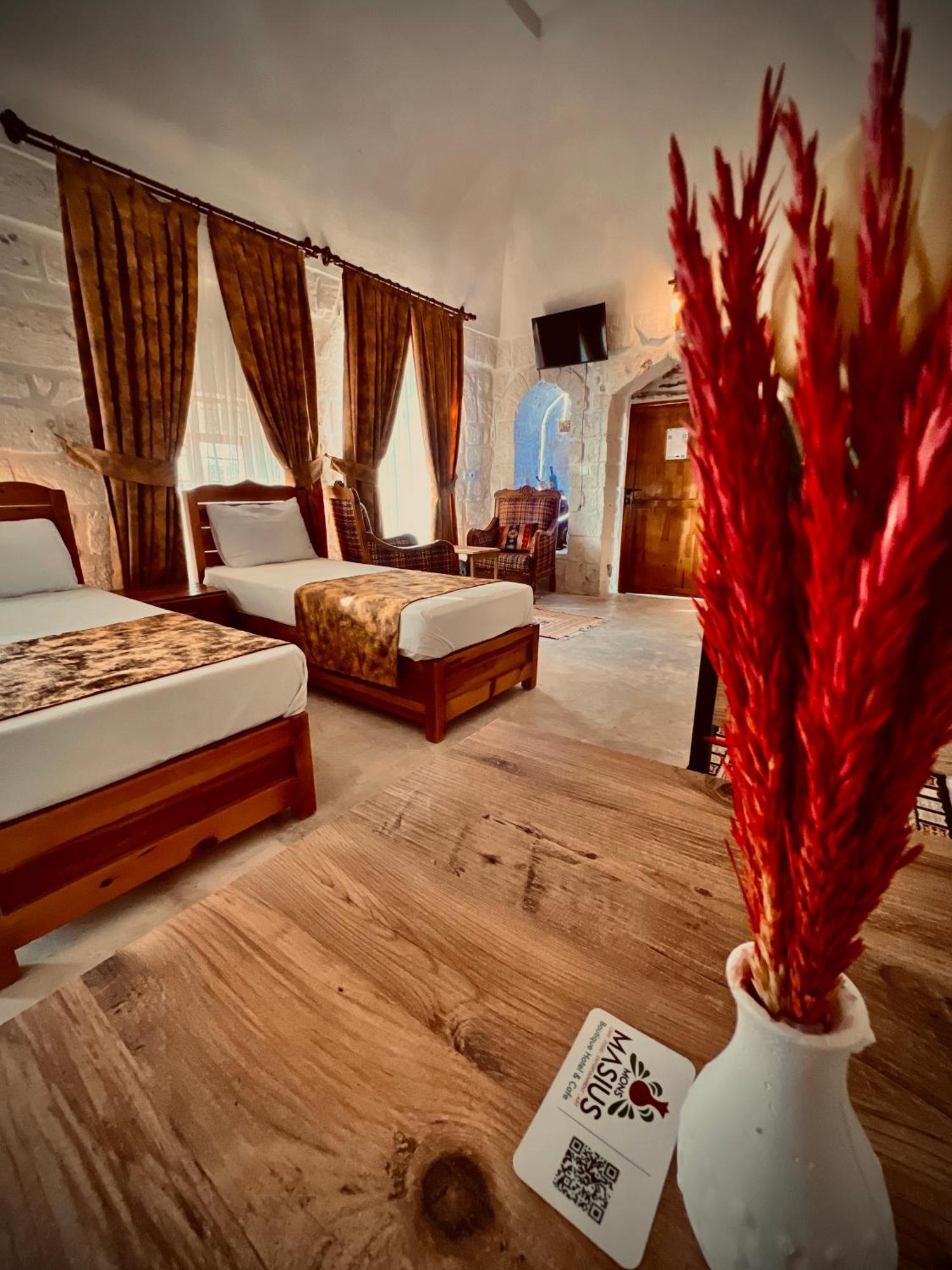 Mons Masius Hotel Teras Midyat Exterior photo