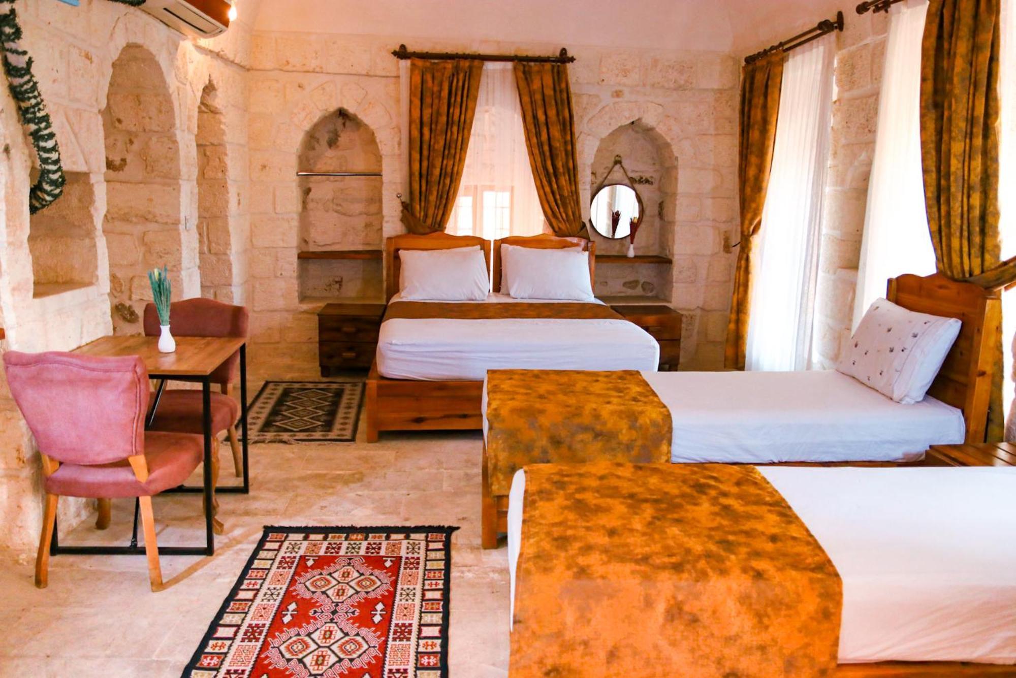 Mons Masius Hotel Teras Midyat Exterior photo
