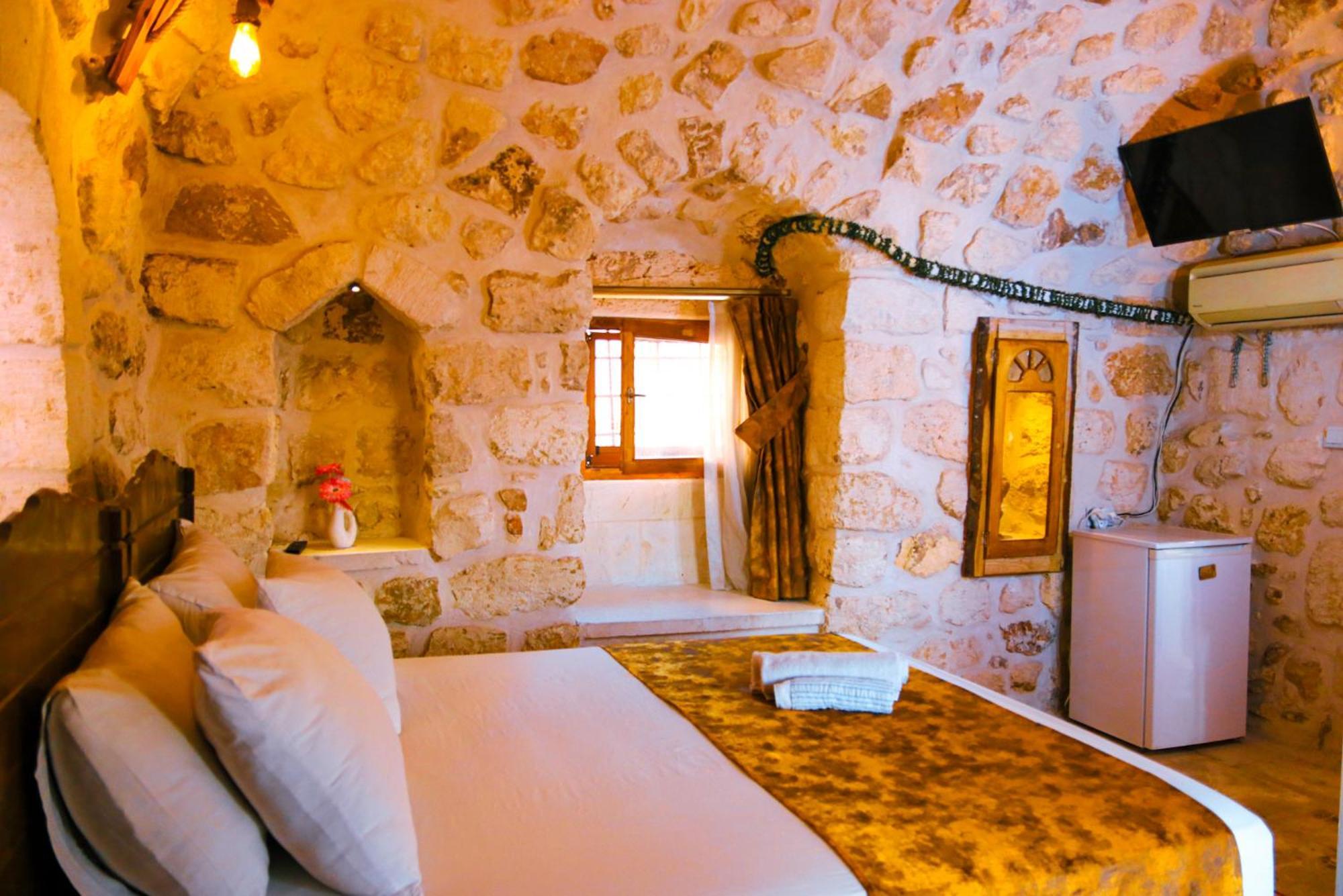 Mons Masius Hotel Teras Midyat Exterior photo