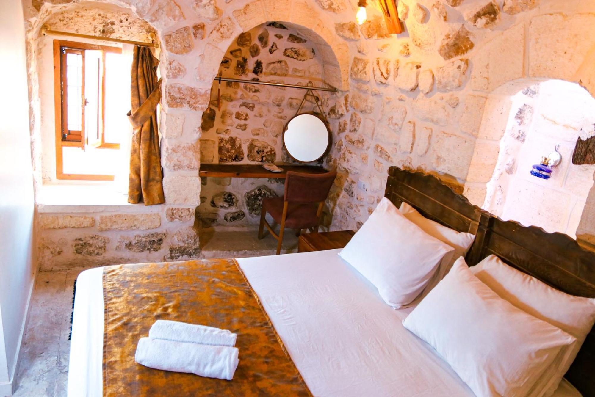 Mons Masius Hotel Teras Midyat Exterior photo