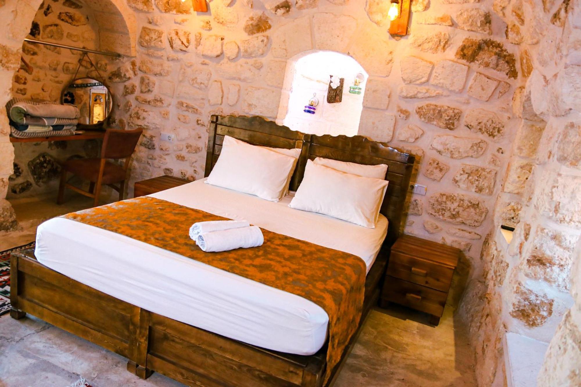 Mons Masius Hotel Teras Midyat Exterior photo