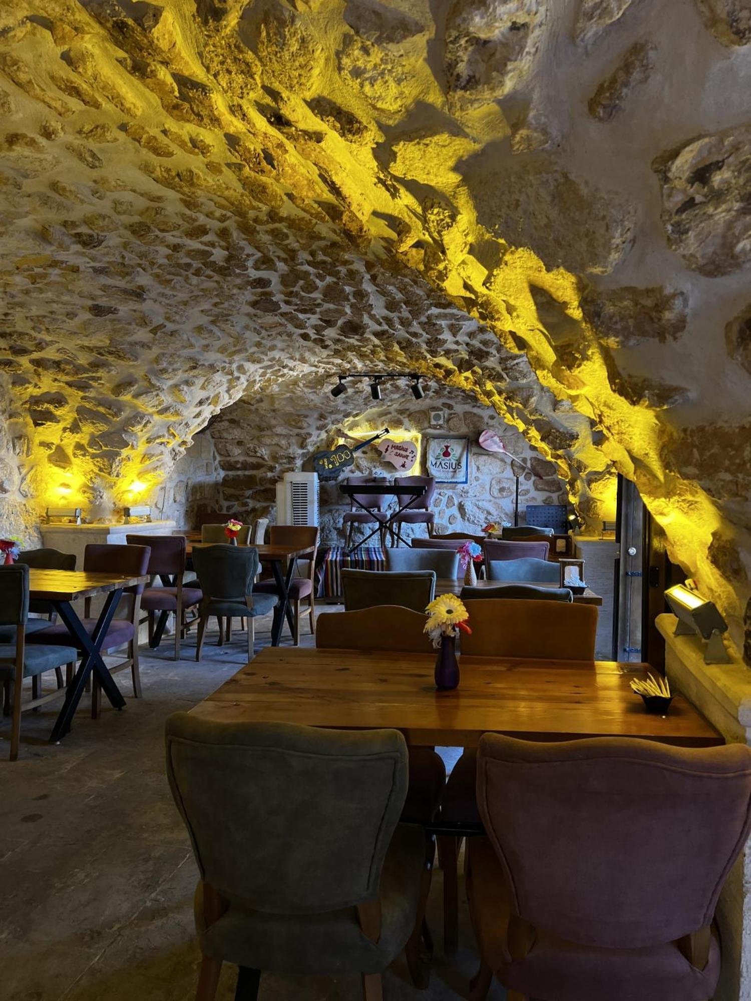 Mons Masius Hotel Teras Midyat Exterior photo
